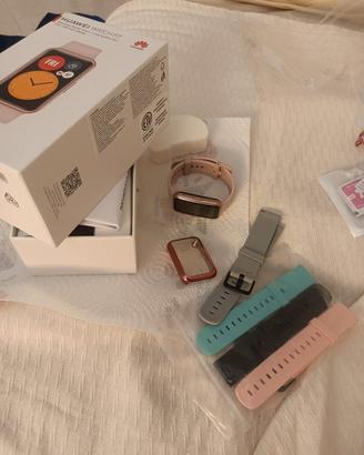 "Huawei Watch fit" sportwatch con GPS interno.