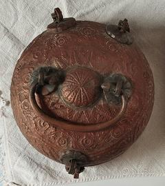 Antica scatola per spezie