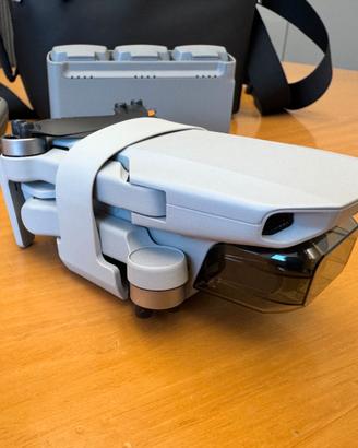 Dji Mini 2 fly more combo