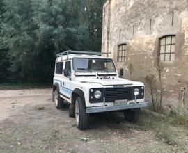 Land Rover Defender 90 1987