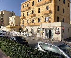 Locale Commerciale Anzio [337105]