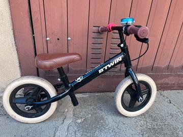 Bicicletta senza pedali balance bike btwin runride