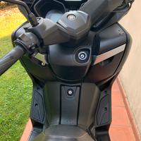 Specchietto destro scooter