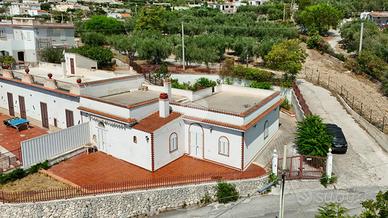 VILLA SINGOLA A MONTE SANT'ANGELO
