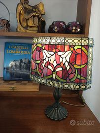 Lampada da tavolo abat jour liberty