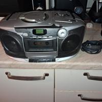 stereo portatile ben tenuto. funzionante 