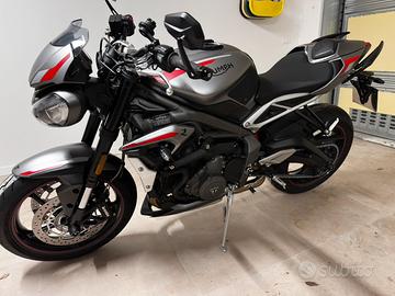 Triumph street triple R 2021 + accessori