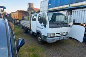 Nissan cabstar 6 posti