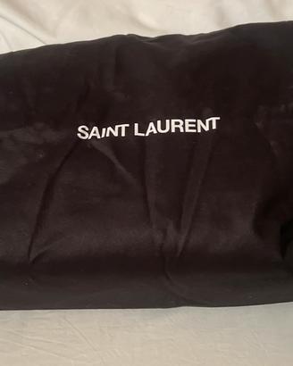 Botsa saint laurent