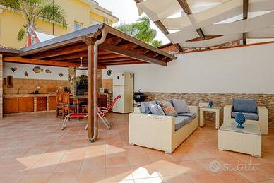 Villetta a 100 passi dal mare