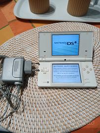 Nintendo Dsi + Caricabatterie