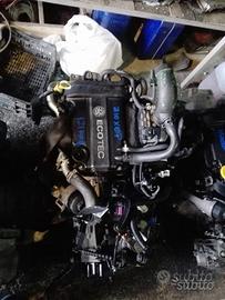 Motore Opel Corsa 2006 - 1000cc benzina - z10xep