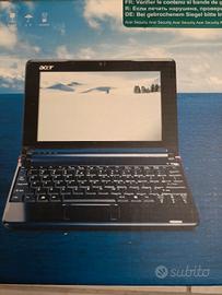 Acer Aspire One computer portatile netbook 