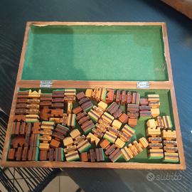 Scacchiera in legno fatta a mano fine anni70