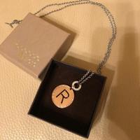 Collana Rebecca con ciondolo con inizale