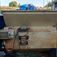 Sgranatrice / pigideraspatrice elettrica per uva