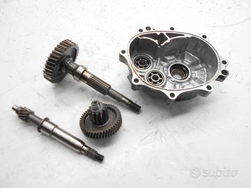 SUZUKI SIXTEEN 125 CARTER E INGRANAGGI RUOTA POSTE