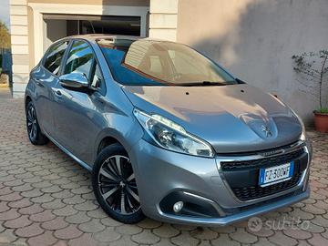 Peugeot 208 BlueHDi 100 S&S 5 porte Signature 2020