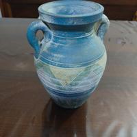 Vaso in argilla con doppio manico