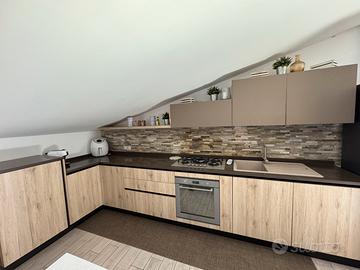Cucina Lube