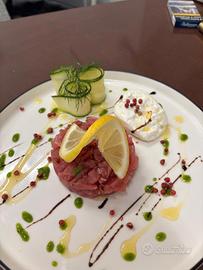 Ristorante a 50 mt dal mare possibilità anche affi