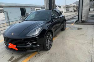 PORSCHE MACAN  2.0