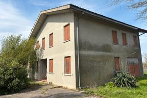 Casa con terreni