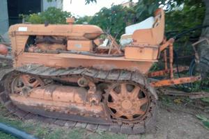 Trattore cingolato OM 50