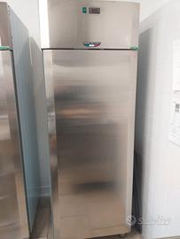 Frigorifero professionale Perfect 700LT