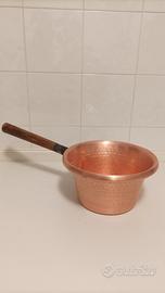 Paiuolo in rame battuto a mano