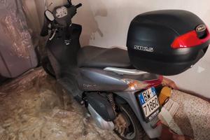 Honda Dylan 
