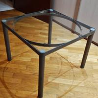 Tavolino vetro e acciaio 