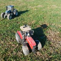 trattore giocattolo Bruder 