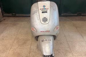 Piaggio Vespa et2