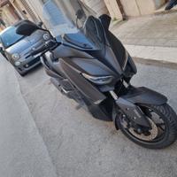 X Max Yamaha