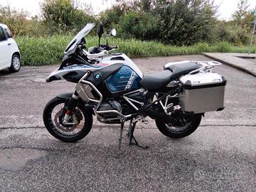 moto BMW 
