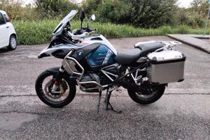 moto BMW 