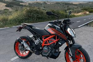 Ktm duke 125