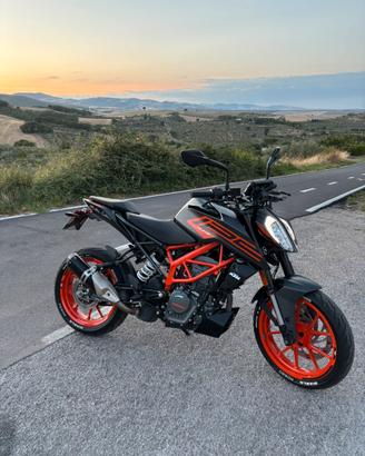 Ktm duke 125