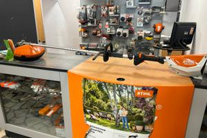 Decespugliatore a Batteria FSA 130R nuovo ex esp