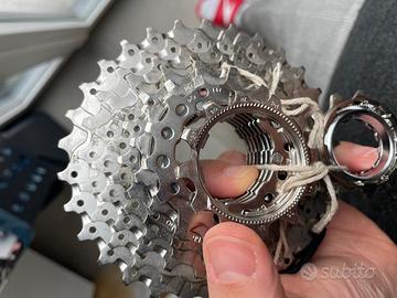 Pacco pignoni Shimano Sora CSHG50-9 (T11-30)