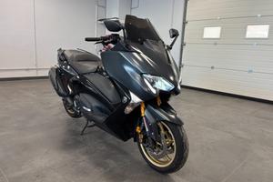 Yamaha TMAX 530 DX Full Optional