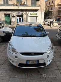Ford 7 posti