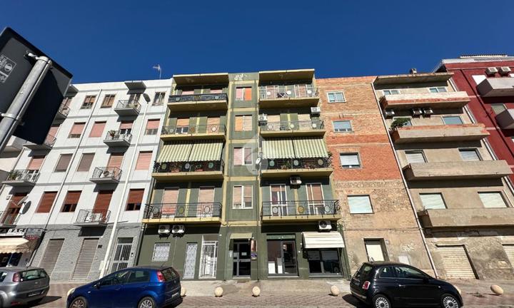3 LOCALI A CAGLIARI