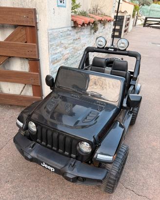 Macchina bambini Jeep Wrangler Rubicon elettrica