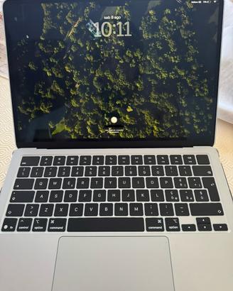 MacBook Air 13” M4 – 2025 – 256 GB