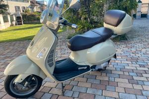 Vespa 200 L GT