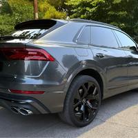 Audi SQ8 -V8 Diesel/Hybrid 435 Cv