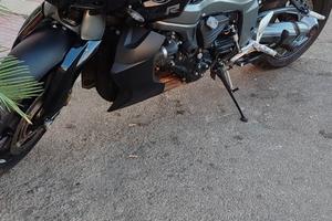 BMW K1300R