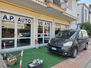 Citroen Berlingo 1.6 hdi 100cv 5 POSTI